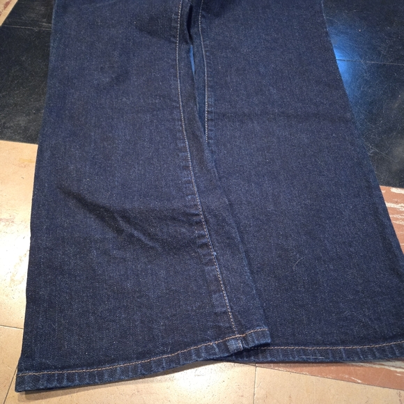 LRL Lauren Ralph Lauren dark blue bootcut flare denim jeans in a misses size 12 - Picture 2 of 9